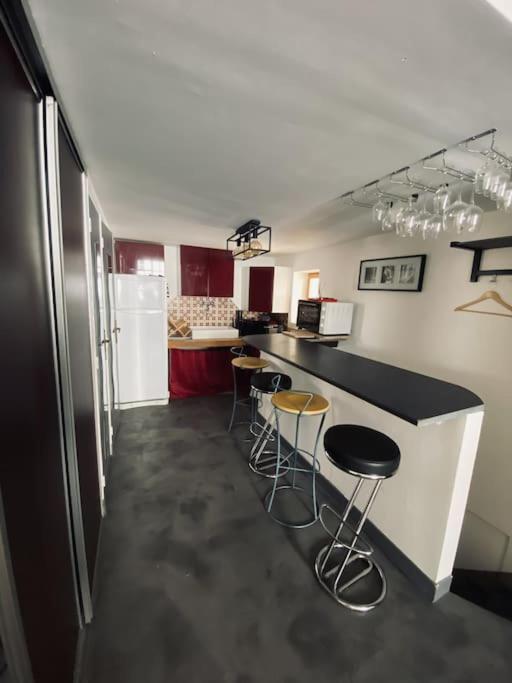 Maison De Ville En Plein Coeur D'Avignon Intramuros ภายนอก รูปภาพ